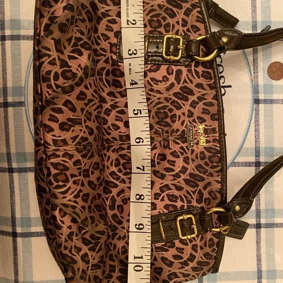 Vintage Coach Leopard Print Bag - Picture 8 of 8